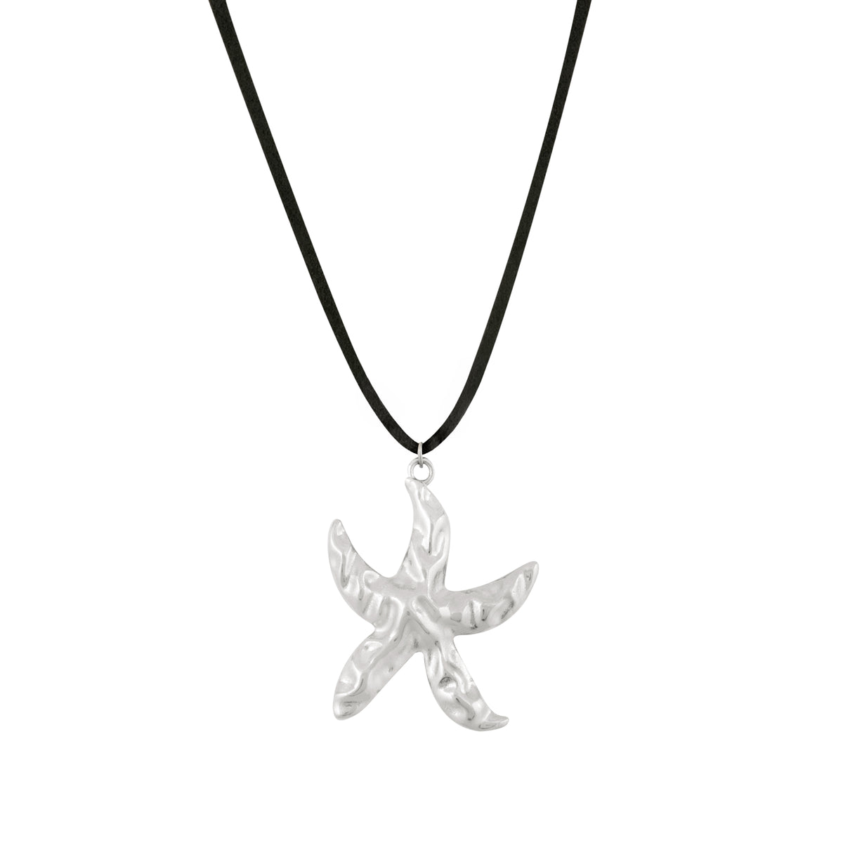 A silver starfish pendant on a black faux suede cord necklace. Collier Bali - Argent