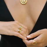 Déesse Necklace - Gold Necklaces Twenty Compass   
