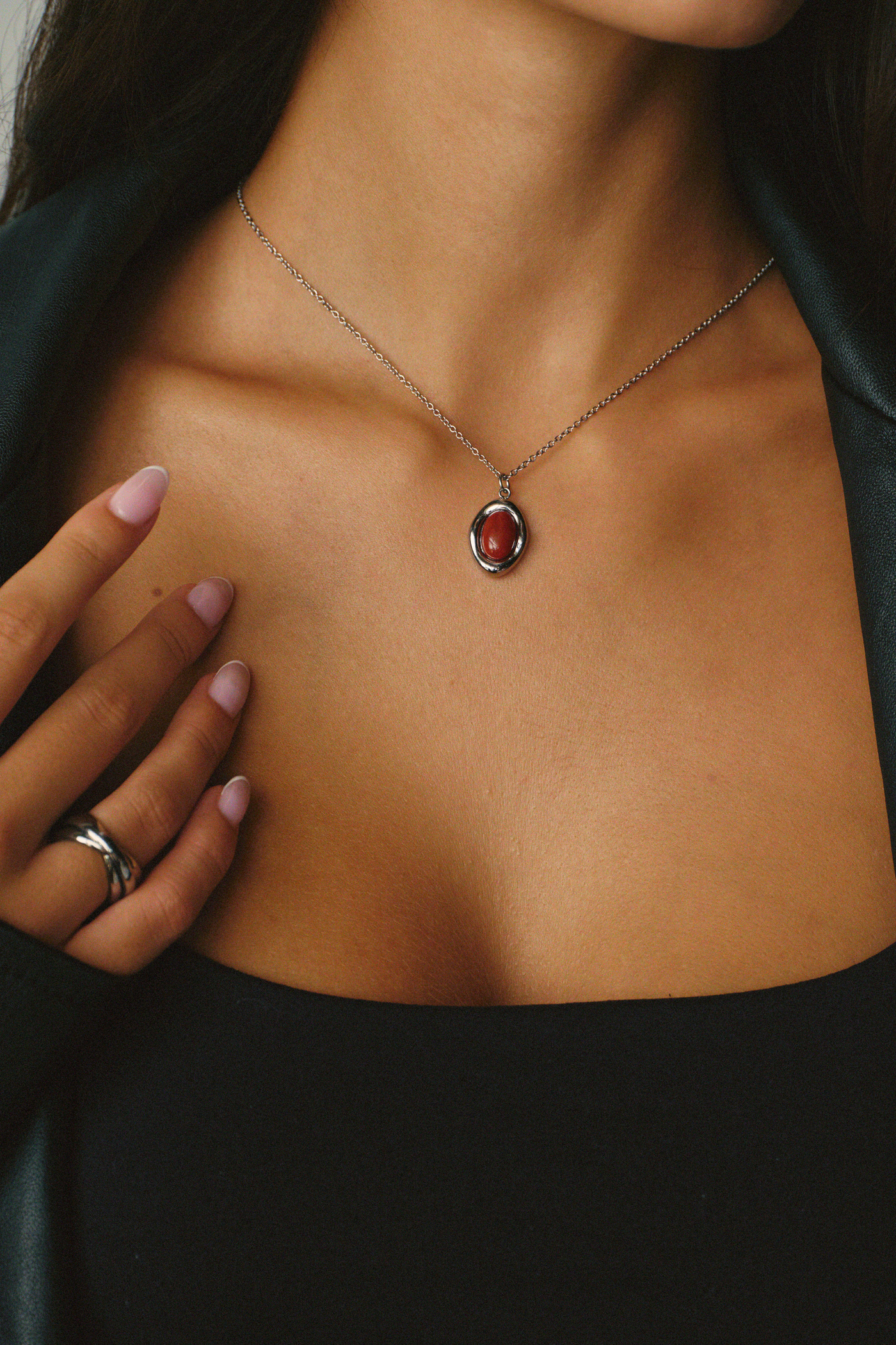Bordeaux Necklace - Silver Bordeaux Necklace - Silver