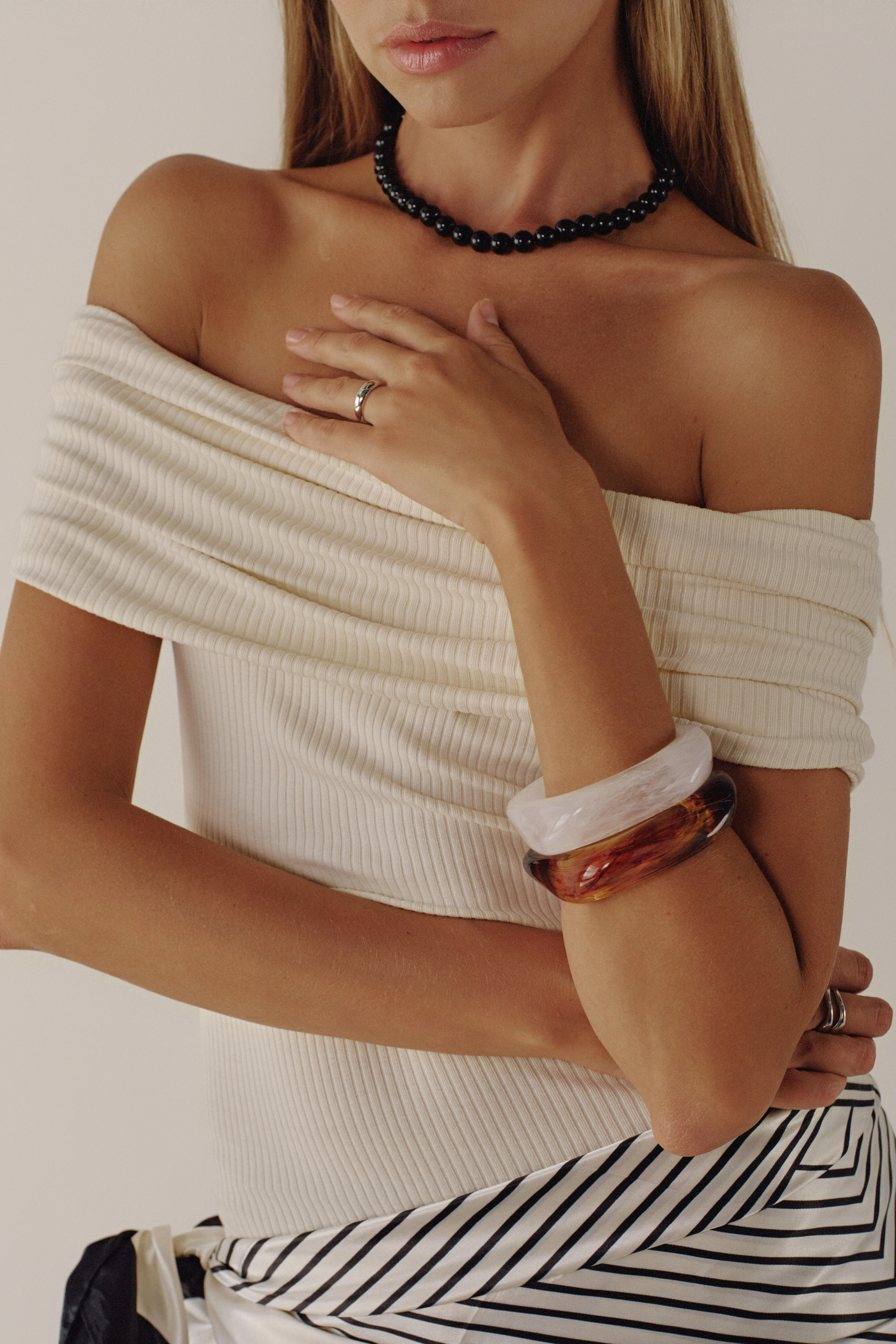 Frame Bangle Cognac Frame Bangle Cognac