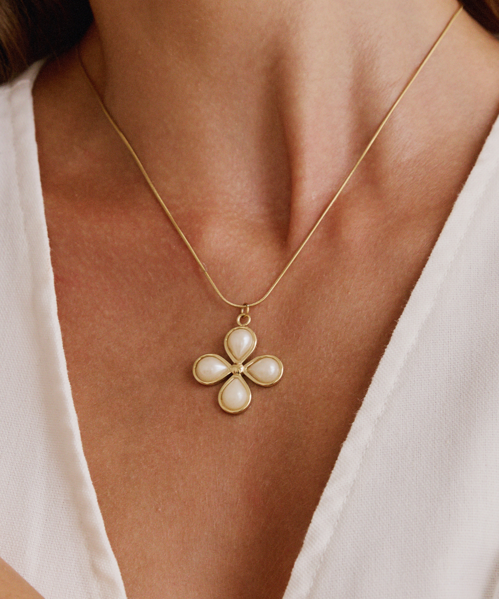 Fleur Necklace