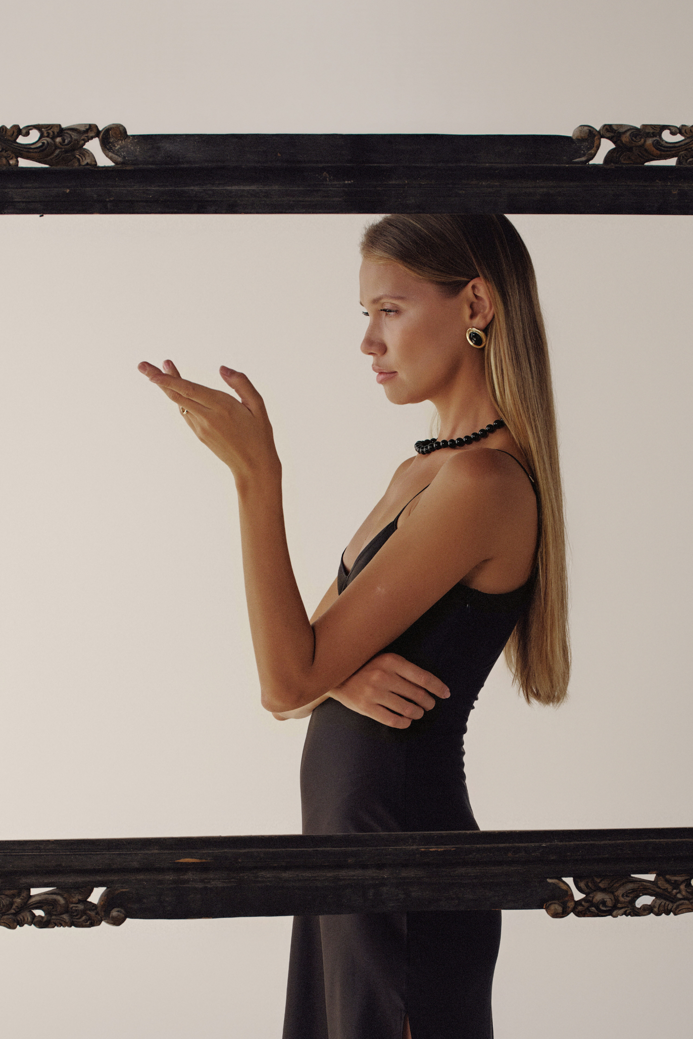 Velours  Earrings - Gold Velours  Earrings - Gold