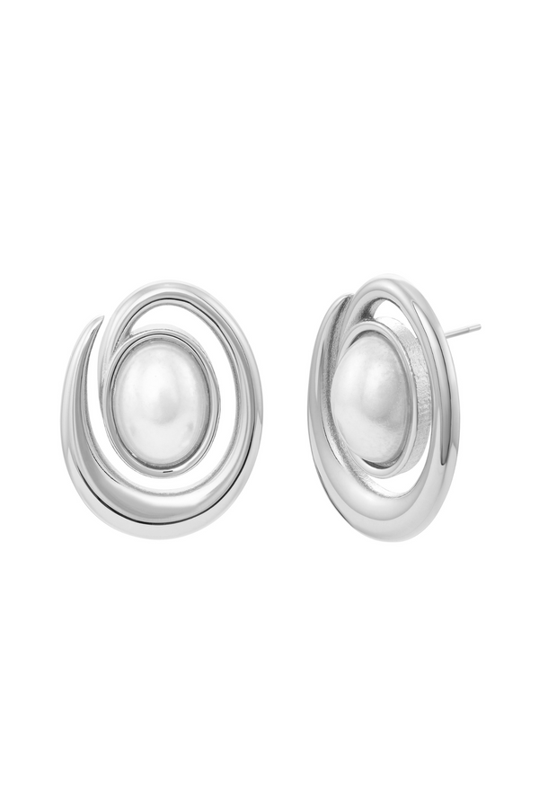 Pair of silver stud earrings with a circular, swirling design framing a central pearl Boucles d'Oreilles Palma - Argent