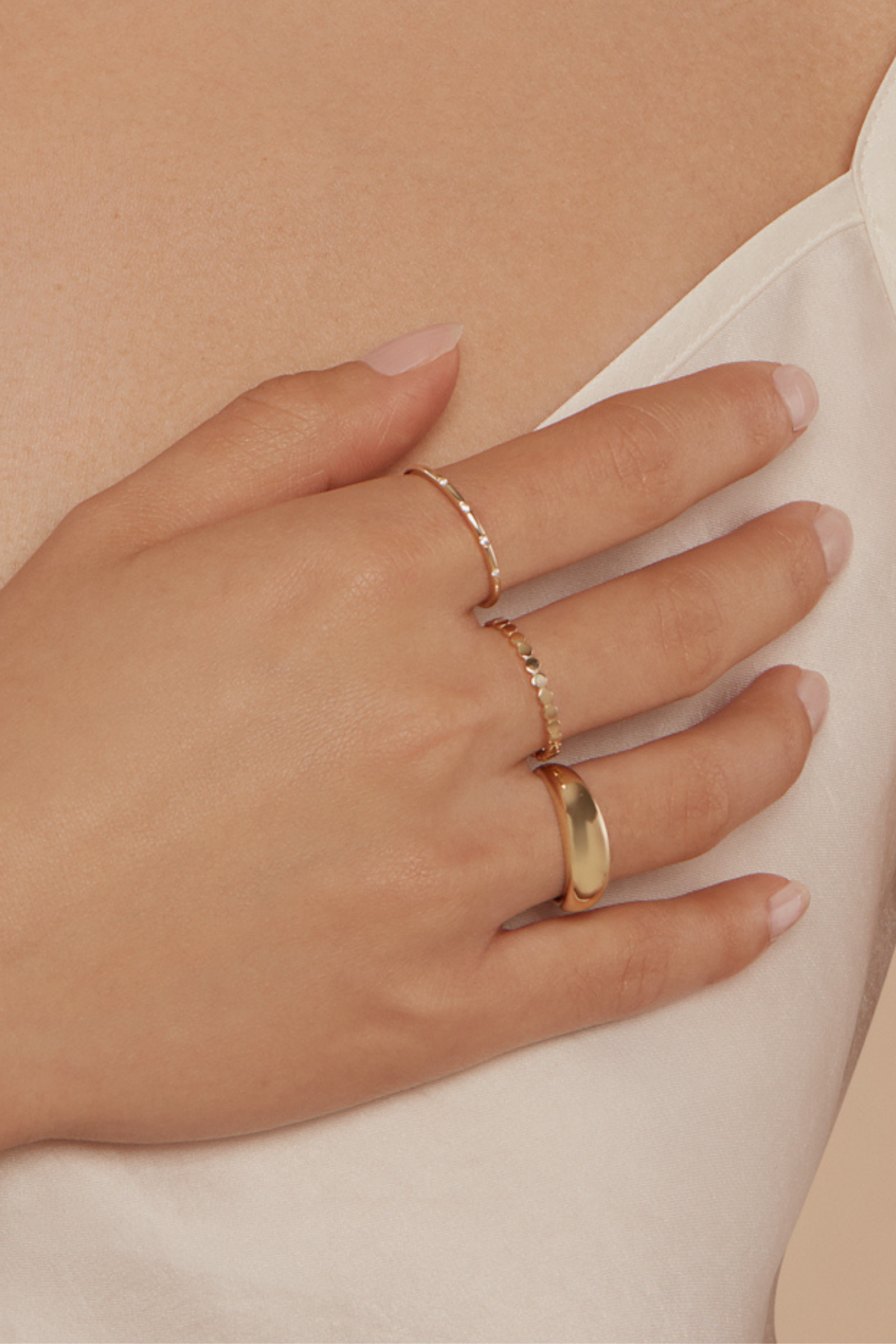 Dotted Ring - 10 Karat Gold Earrings Compass Luxe   