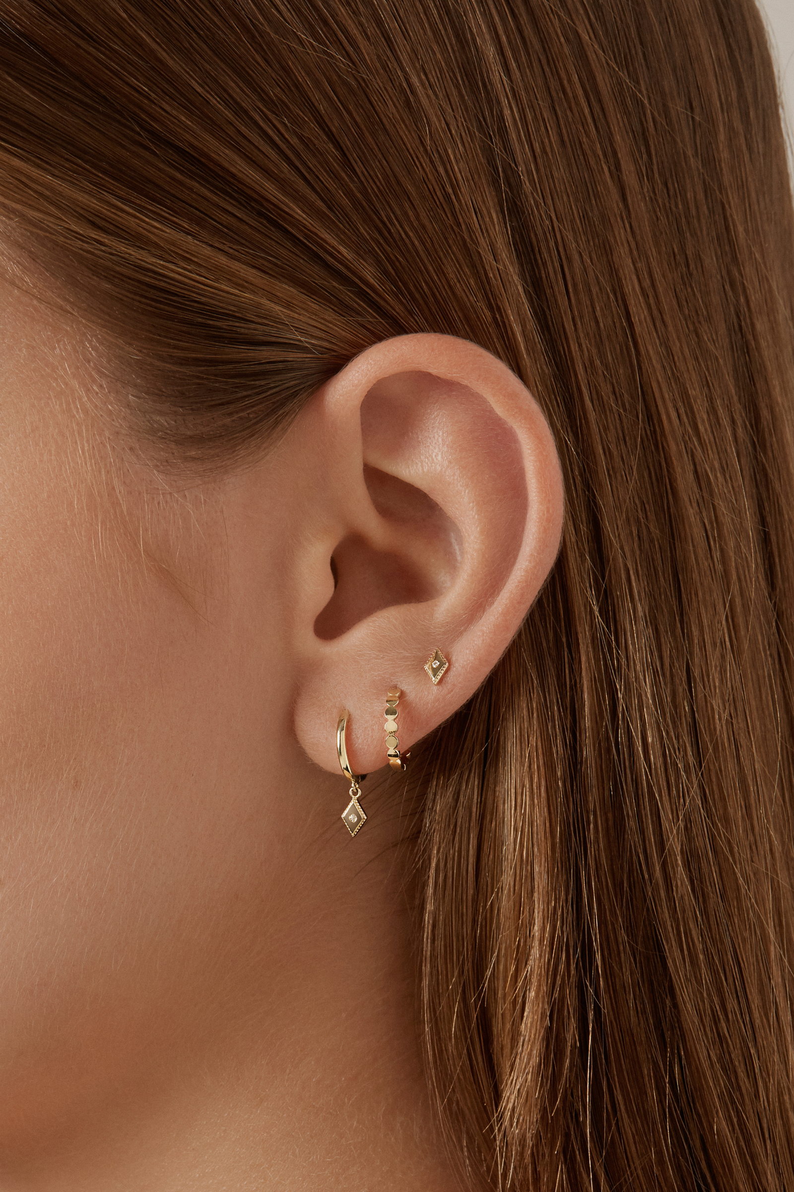 Treasure Stud - 14 Karat Gold Earrings Compass Luxe   