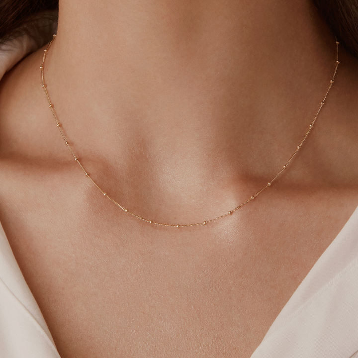 Beau collier fantaisie acheté dans une boutique à Majorque (Gebraucht Beau collier fantaisie acheté dans une boutique à Majorque (Gebraucht